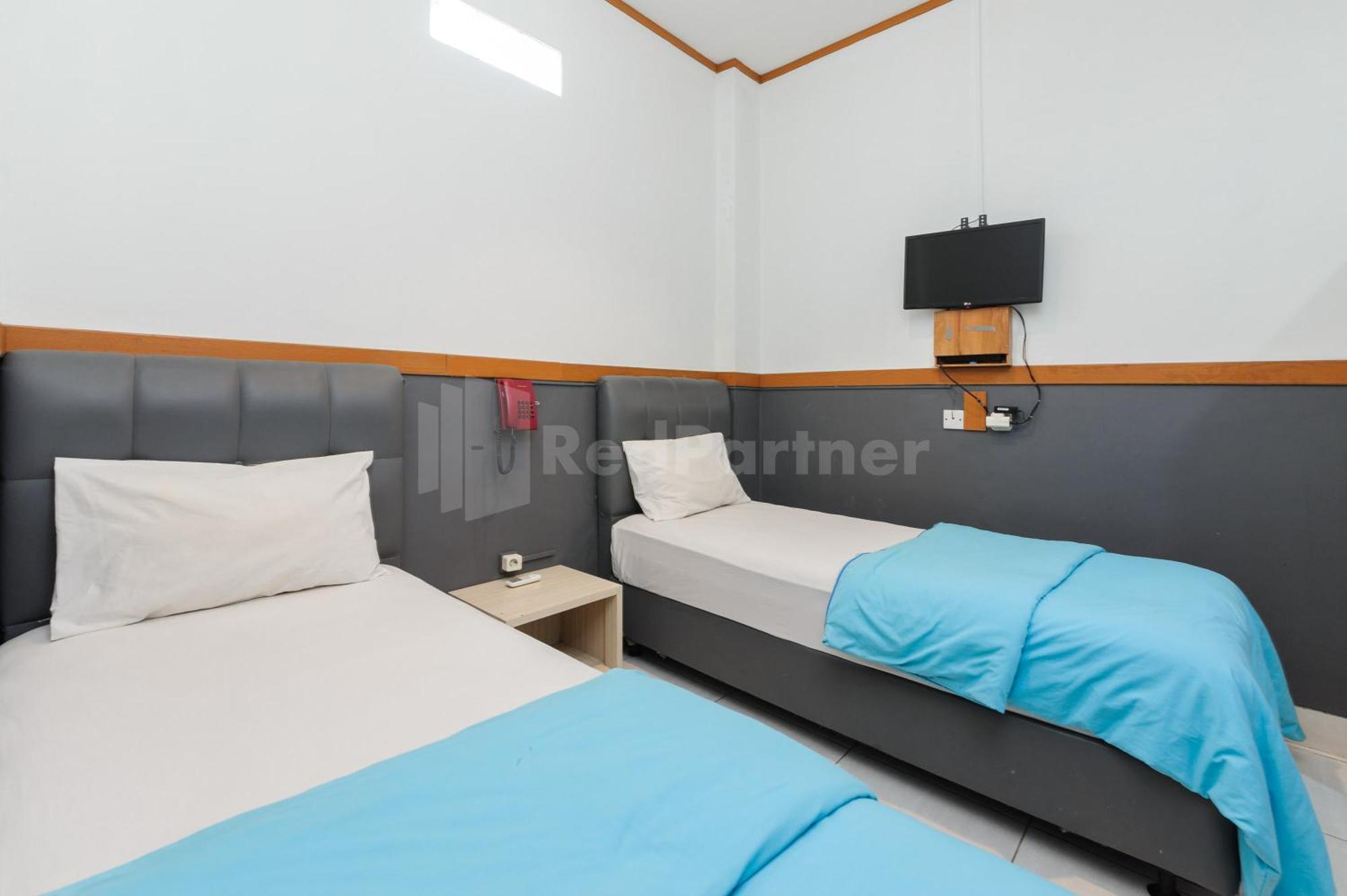 Ian Hotel Jaksa Mitra Reddoorz จาการ์ตา ภายนอก รูปภาพ