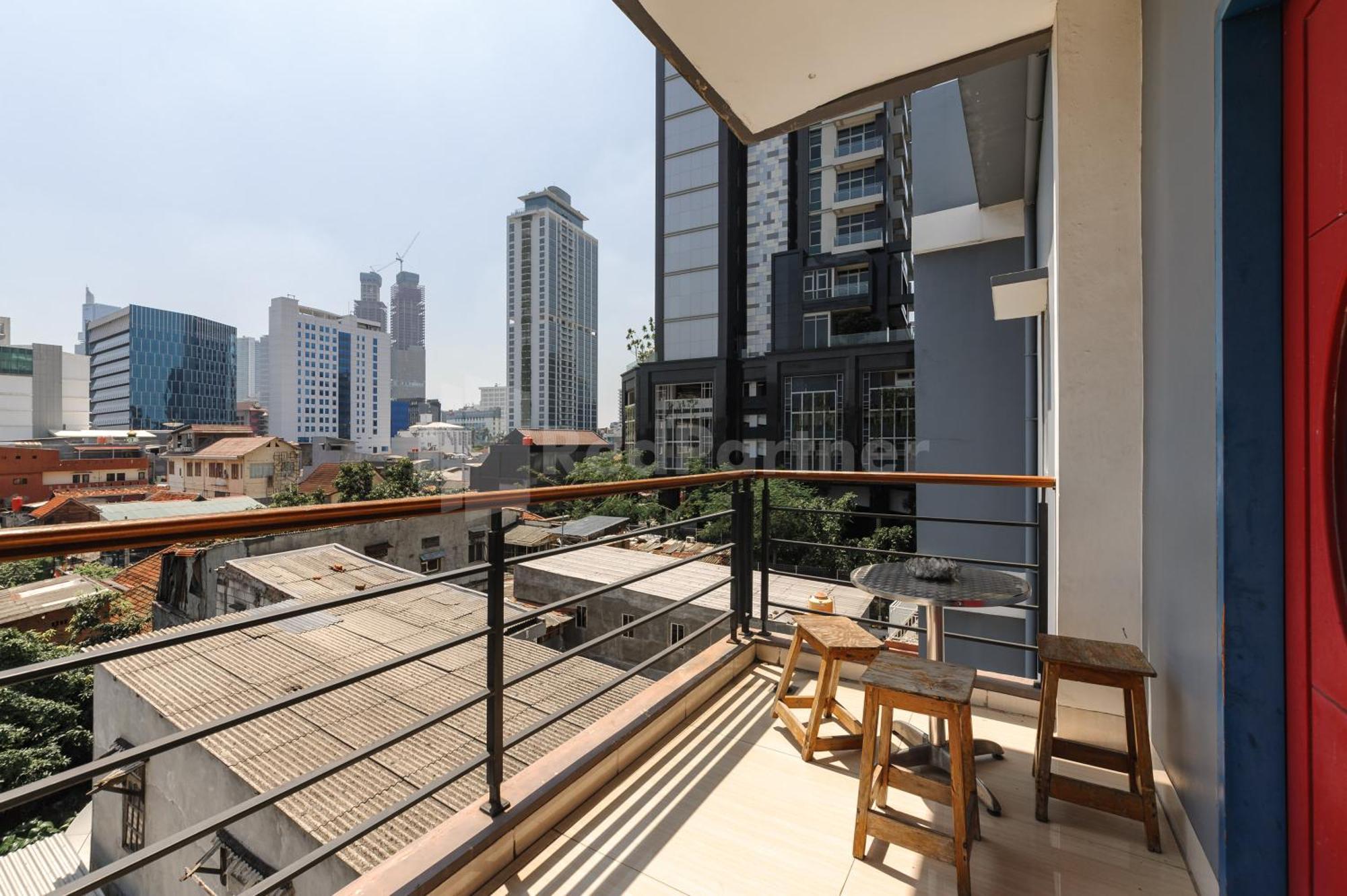 Ian Hotel Jaksa Mitra Reddoorz จาการ์ตา ภายนอก รูปภาพ